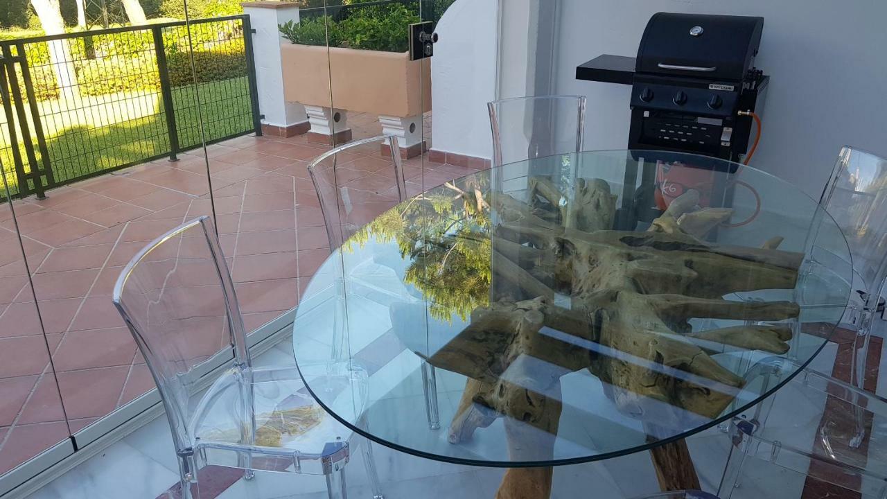 Las Lomas De Cabopino Marbella Bagian luar foto