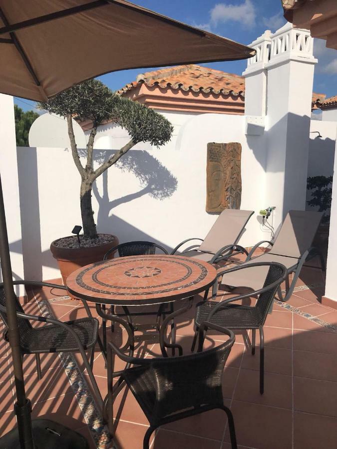 Las Lomas De Cabopino Marbella Bagian luar foto